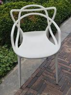 Design kunststof witte stoel, Huis en Inrichting, Ophalen, Kunststof, Wit, Zo goed als nieuw