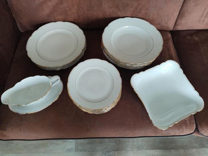 Prachtig servies met gouden rand INKA Seltman en andere, Huis en Inrichting, Keuken | Servies, Zo goed als nieuw, Overige stijlen