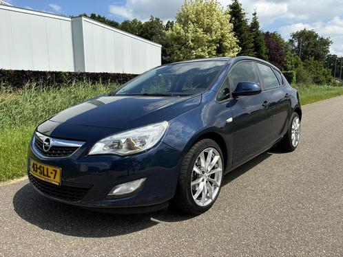 Opel Astra 1.4 Turbo Edition / AIRCO / NAVI / CRUISE, Auto's, Opel, Particulier, Te koop, Astra, ABS, Airbags, Airconditioning