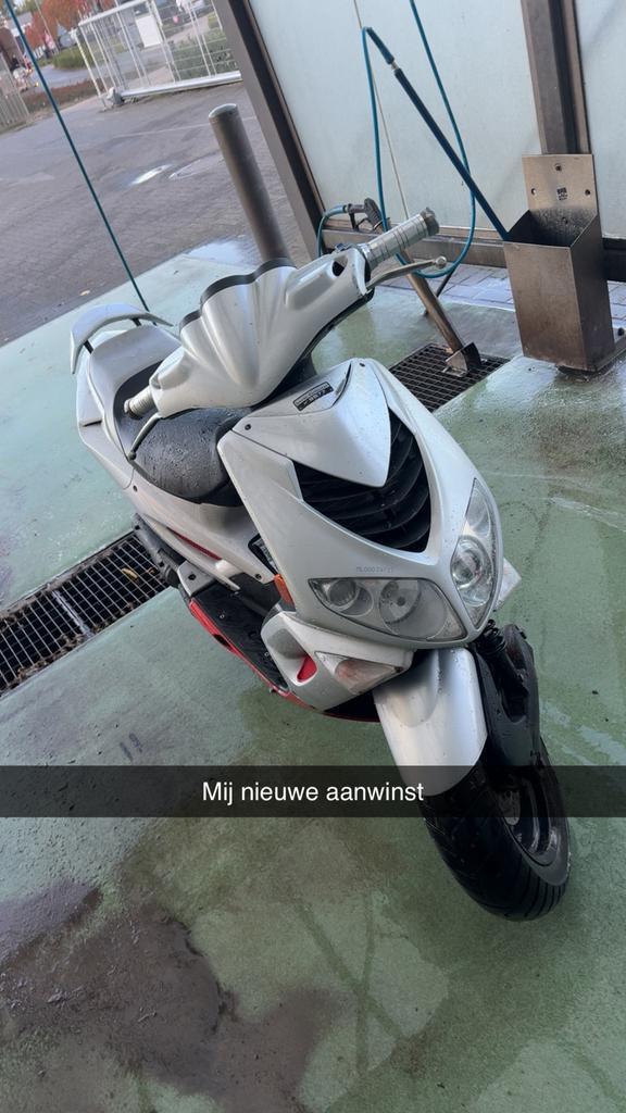 Speedfight 2 water gekoeld, Fietsen en Brommers, Brommers | Peugeot, Zo goed als nieuw, Ophalen
