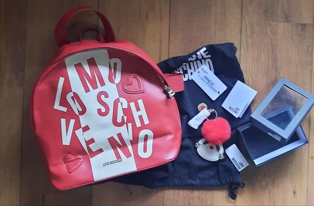 Origineel love MOSCHINO. Grote rugtas + tas/sleutelhanger, Ophalen of Verzenden, Zo goed als nieuw, Rood, Overige typen