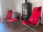 2x originele vitra eames ea 124 en 1x ea 125 hocker, Huis en Inrichting, Ophalen, Zo goed als nieuw, 75 tot 100 cm, 50 tot 75 cm