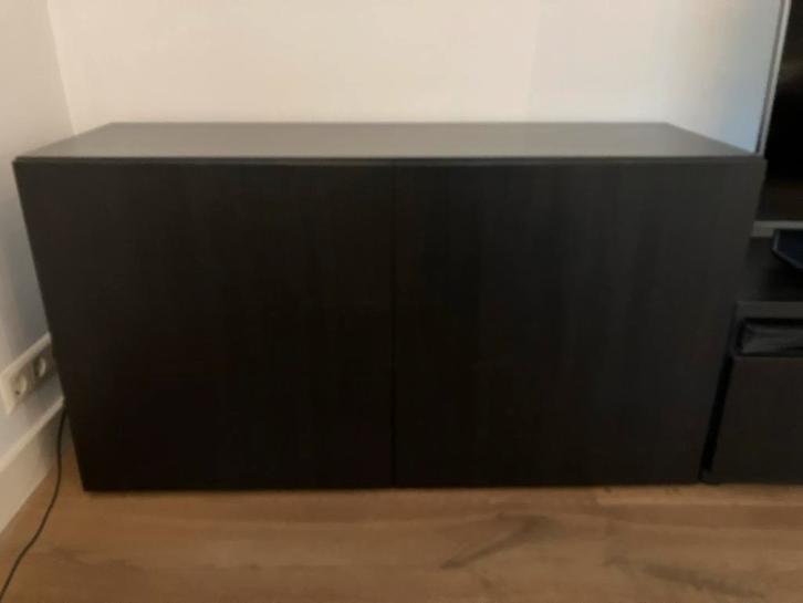 2x Ikea Besta kast zwartbruin - goede staat, Huis en Inrichting, Kasten | Dressoirs, Zo goed als nieuw, 100 tot 150 cm, 25 tot 50 cm
