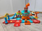 Toet Toet vliegveld (VTech) met extra wegdelen., Kinderen en Baby's, Speelgoed | Vtech, Ophalen of Verzenden, Gebruikt