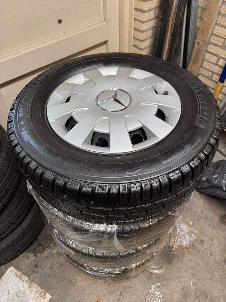 Winterset Michelin 235/65R16 Sprinter met wieldoppen en TPMS, Auto-onderdelen, Banden en Velgen, Banden en Velgen, Winterbanden