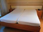 Elektrisch verstelbaar bed 200x180 met ombouw (2x1persoons), Ophalen, Bruin, Tweepersoons, Basic