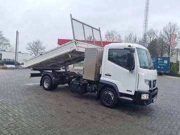 Nissan NT 500 Kipper beschikbaar voor biedingen