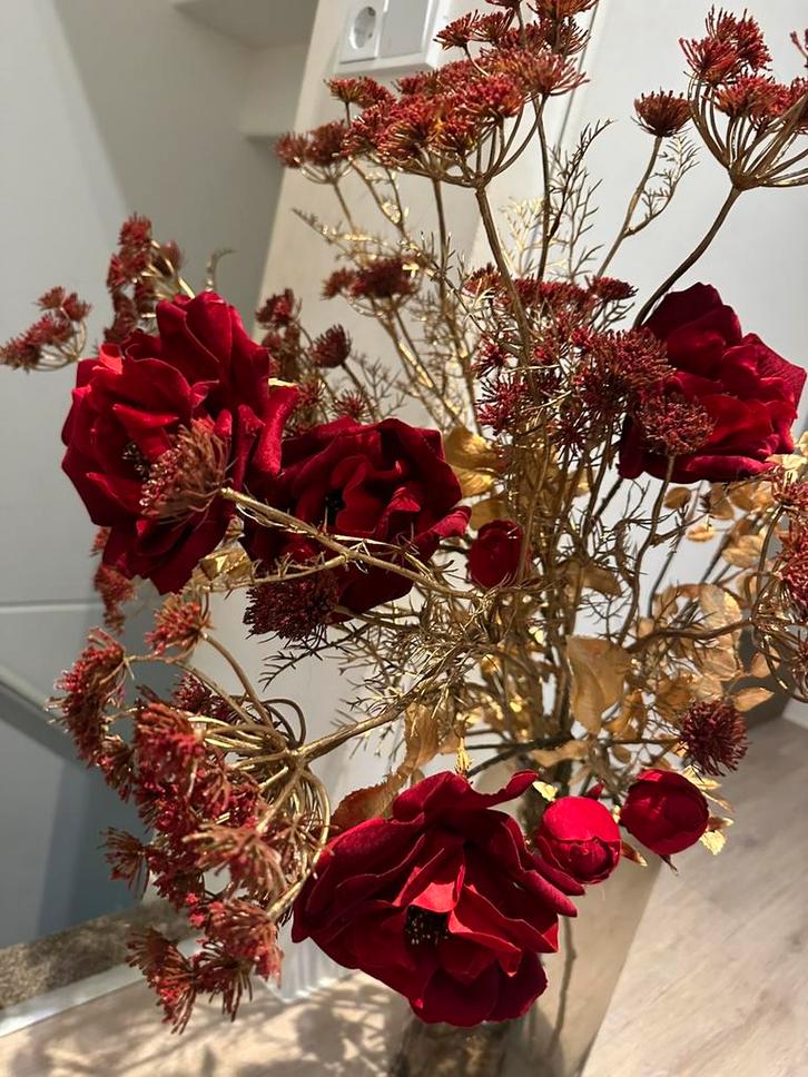 Silkka zijdenbloemen, Huis en Inrichting, Woonaccessoires | Kunstplanten en Kunstbloemen, Zo goed als nieuw, Ophalen of Verzenden