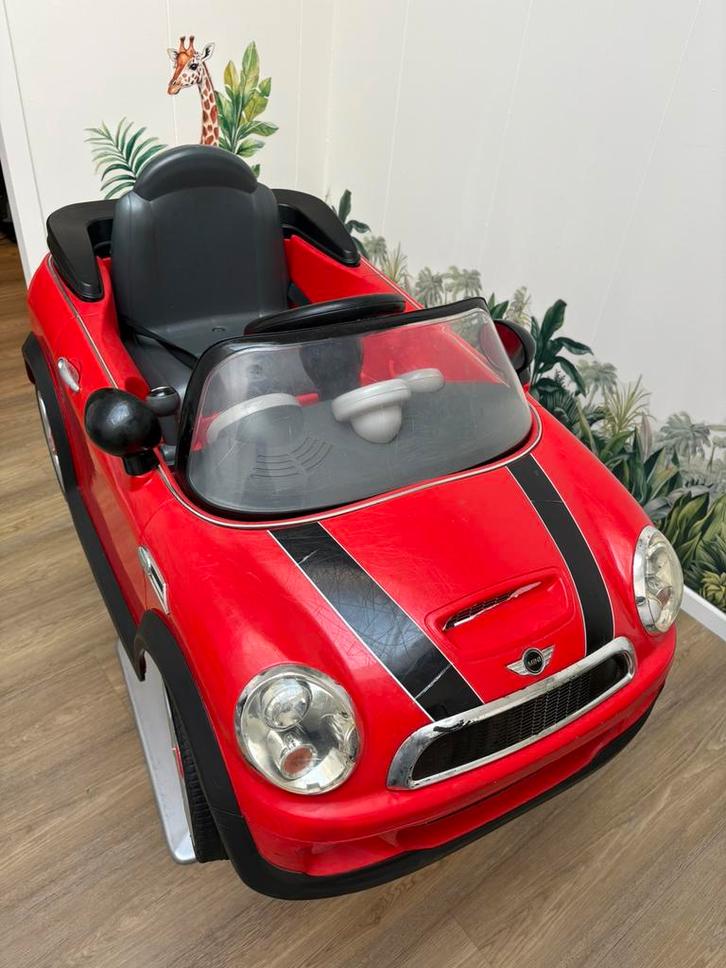 Kinder kapper stoel (auto), Huis en Inrichting, Stoelen, Gebruikt, Eén, Rood, Ophalen