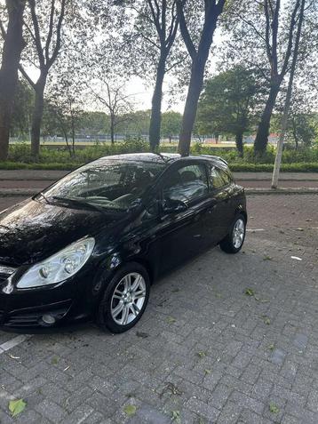 Opel Corsa 1.2 16V 3D 2011 Zwart beschikbaar voor biedingen