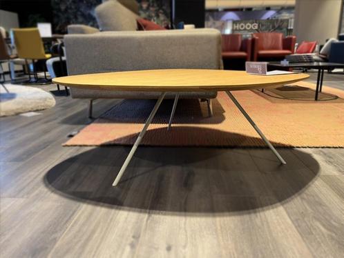 Leolux Liliom Salontafel hout – showroommodel, Huis en Inrichting, Tafels | Salontafels, Zo goed als nieuw, Minder dan 50 cm, 50 tot 100 cm