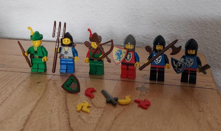 Ridderlego 8 sets, Kinderen en Baby's, Speelgoed | Duplo en Lego, Gebruikt, Lego, Complete set, Ophalen of Verzenden