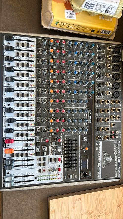 Behringer X1832 Mengtafel, Muziek en Instrumenten, Mengpanelen, Gebruikt, Ophalen
