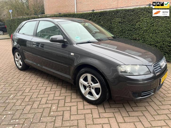 Audi A3 1.6 Attraction, Auto's, Audi, Bedrijf, Te koop, A3, ABS, Airbags, Centrale vergrendeling, Cruise Control, Elektrische buitenspiegels