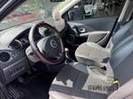 Renault Clio 1.6-16V Exception, Voorwielaandrijving, Gebruikt, Leder en Stof, Zwart