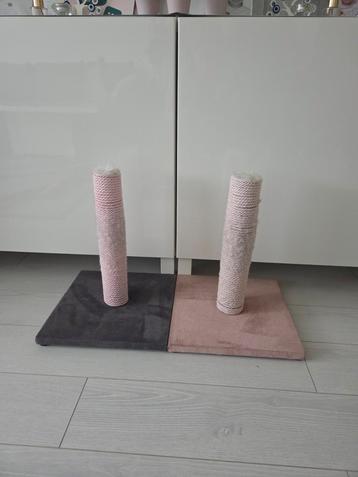Kattenbrabpaal 2 stuks  beschikbaar voor biedingen