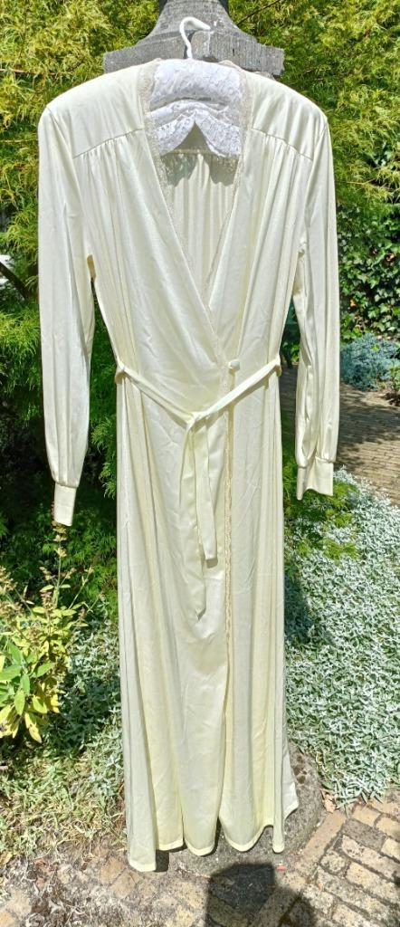 Origineel vintage peignoir ochtendjas polyamide (N24), Kleding | Dames, Pyjama's, Zo goed als nieuw, Maat 42/44 (L), Ophalen of Verzenden