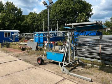 Bouwlift kantellift lift 380v 2 stuks beschikbaar voor biedingen