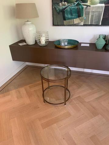 Ronde bijzettafel of haltafel brons met glas