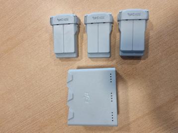 DJI mini 3 (pro) accu's incl hub beschikbaar voor biedingen