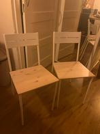 Twee wit stoeltjes met houden zitvlak, Huis en Inrichting, Stoelen, Ophalen