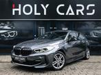 BMW 1-serie 118i M SPORT | AUTOMAAT | PANO| LED | NAVI | ACC, Auto's, 136 pk, Gebruikt, Bedrijf, 3 cilinders