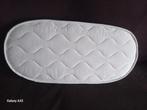 Ovaal wieg matrasje, matras 34x76cm en 2 hoeslakens, Ophalen of Verzenden, Zo goed als nieuw, Wieg