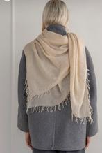 C.O.S.Y. SJAAL, Kleding | Dames, Mutsen, Sjaals en Handschoenen, Maat 38/40 (M), Ophalen of Verzenden, Zo goed als nieuw, Sjaal