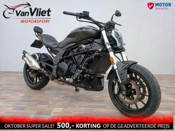 Gave Benelli 502 C Cruiser bj 2020 ook voor 35kw rijbewijs beschikbaar voor biedingen