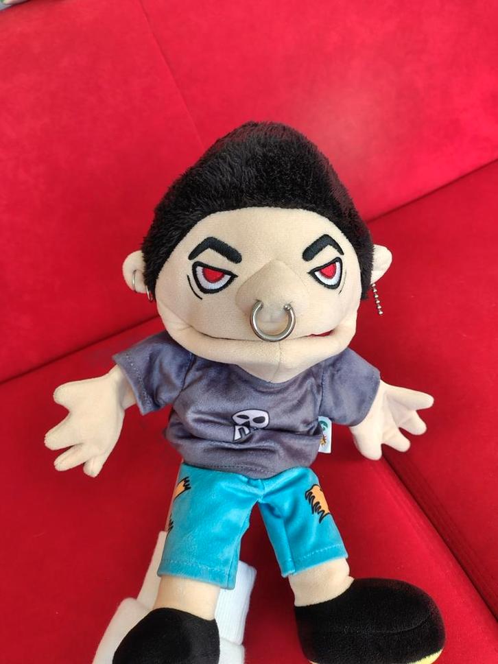 Zeldzame Bully Handpop SML 2024, Kinderen en Baby's, Speelgoed | Knuffels en Pluche, Gebruikt, Overige typen, Ophalen of Verzenden