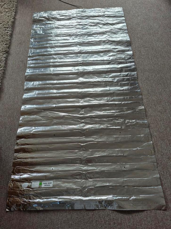Verwarmd Tapijt/Vloerkleed - 100x195cm, Doe-het-zelf en Verbouw, Verwarming en Radiatoren, Zo goed als nieuw, Overige typen, 200 tot 500 watt
