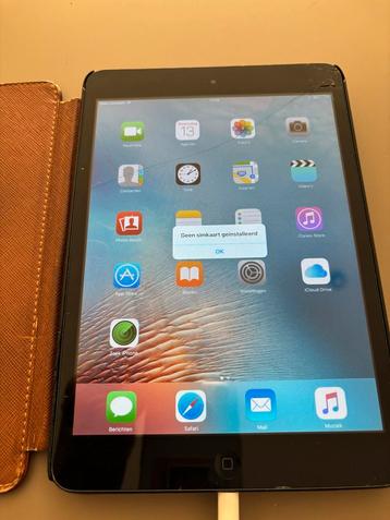 iPad Mini 1e Gen - Barst in scherm beschikbaar voor biedingen