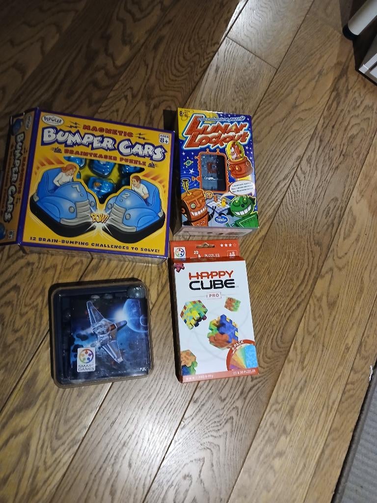 SmartGames, Happy Cube, Bumper Cars, Lunar Lockout, Kinderen en Baby's, Ophalen of Verzenden, Zo goed als nieuw, Rekenen