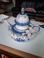 Vintage BassanoTheepot met Bloemdecoratie, Antiek en Kunst, Antiek | Keramiek en Aardewerk, Ophalen of Verzenden