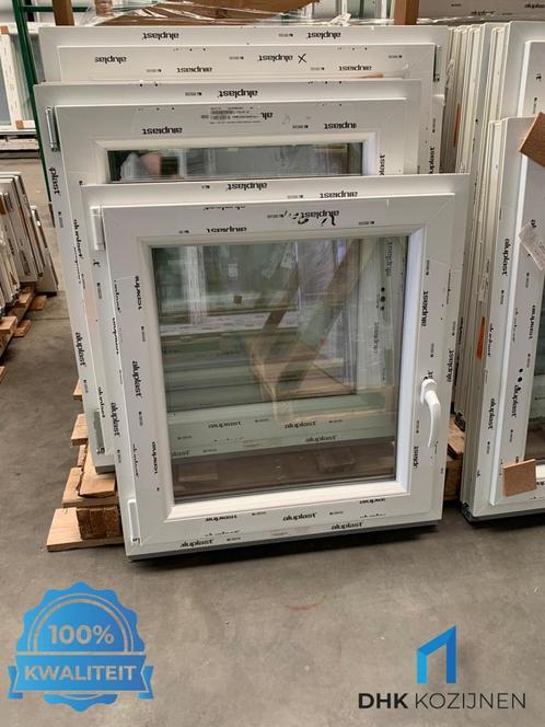 KUNSTSTOF DRAAIKIEP RAAMKOZIJN 75 x 80 DIRECT LEVERBAAR, Doe-het-zelf en Verbouw, Kozijnen en Schuifpuien, Nieuw, Raamkozijn, Kunststof