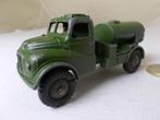 Dinky Toys 643 (1958) ARMY WATER TANKER + DRIVER (-B-)