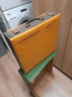 Te koop nostalgische platenkoffer met 18 diverse lp s, Ophalen of Verzenden, Gebruikt