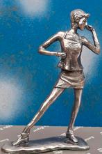 Sasja Cappendijk. Sculpture Swinging Fashion.  1998., Ophalen, Nieuw, Mens