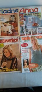 4 vintage handwerkbladen, Ophalen of Verzenden, Gebruikt, Haken, Patroon of Boek