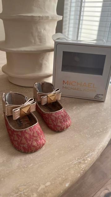 Michael Kors nieuw in doos - babyschoen maat 17 beschikbaar voor biedingen