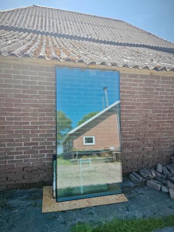 HR++ ramen (2023) 2x glas/ruit 1.00x1.93 6x glas/ruit 58x53 beschikbaar voor biedingen
