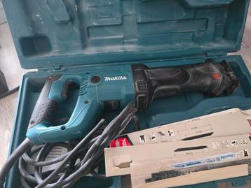 Makita recipro zaag 230 volt jr350t beschikbaar voor biedingen