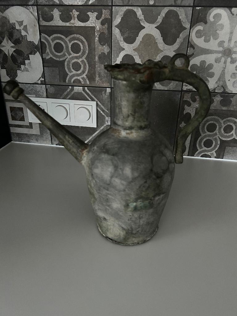 Antieke kan, Ophalen