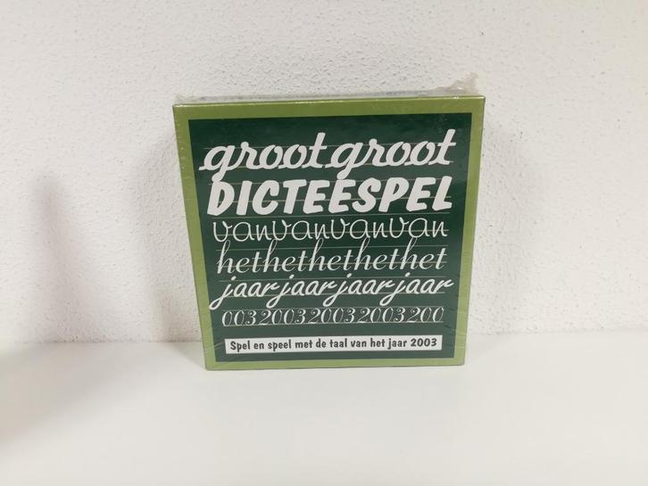 Groot Dictee Spel van het Jaar 2003 (nieuw in seal) [A47], Hobby en Vrije tijd, Gezelschapsspellen | Bordspellen, Nieuw, Ophalen of Verzenden