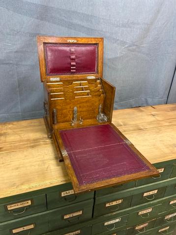 Antiek Houten Bureau Mappenkast / Engelse Schrijfkist beschikbaar voor biedingen