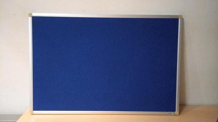 Prikborden /Whiteboards diverse maten., Diversen, Schoolborden, Gebruikt, Whiteboard, Ophalen