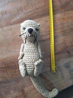 Gehaakte otter knuffel, Kinderen en Baby's, Speelgoed | Knuffels en Pluche, Ophalen of Verzenden, Zo goed als nieuw, Overige typen
