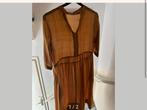 Isha save the weave goud silk jurk 100% size M 38 nieuw, Ophalen of Verzenden, Zo goed als nieuw, Maat 38/40 (M), Overige kleuren
