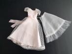 Barbie  Skipper jurkje en onderrok *Junior Bridesmaid* 1966, Verzamelen, Poppen, Verzenden, Gebruikt, Kleertjes
