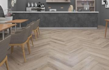 PVC vloeren  Plank en Visgraat, 5 kleuren, vanaf €20,51/m2  beschikbaar voor biedingen